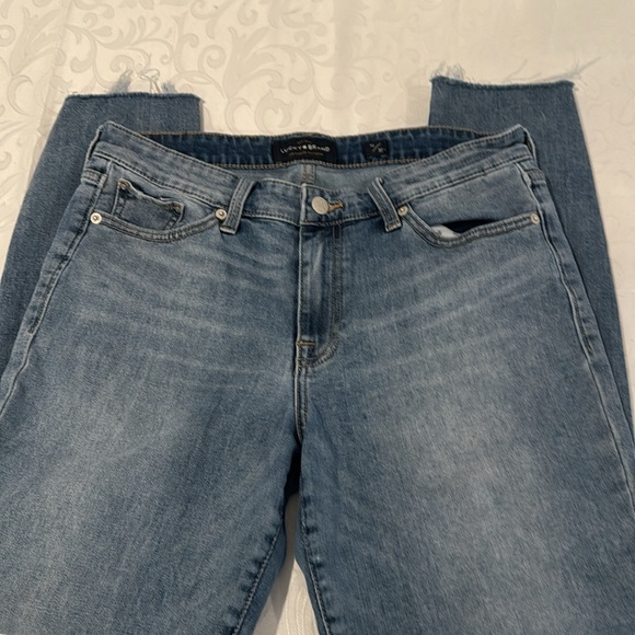 🍀Lucky Brand Eva Skinny Jeans. Ladies 10 - Picture 5 of 14